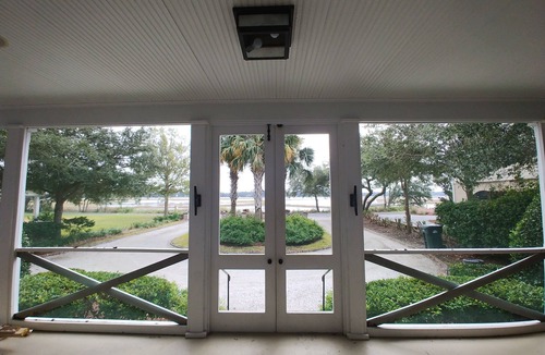 Charleston House | Charming Waterfront Cottage only 2 miles from