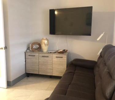 Iona Apartment | Cheerful 2 bedroom 1 and a half bathroom townhouse with pool