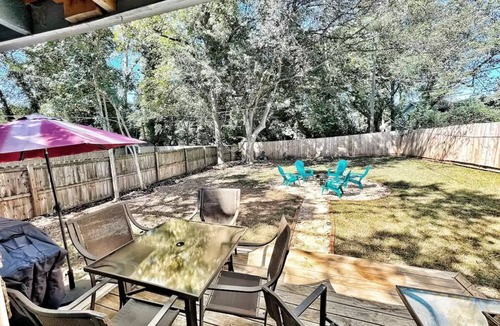 Wesley Heights House | Cheerful and cosy 3-bedroom bungalow ♥