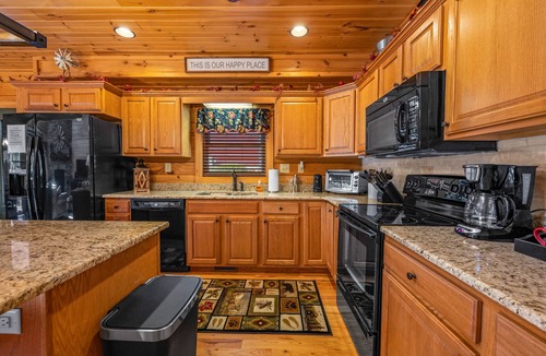 Maggie Valley Cabin | Chestnut Lodge ~ by Willow Tree Cabins