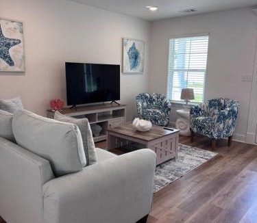 Gulfport House | Chic Beach Home Near Airport Casino Coliseum Base