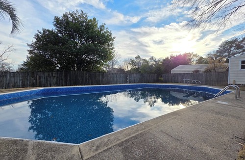 Columbus House | Chic Pool & Game Oasis Near Airport! Pets welcome