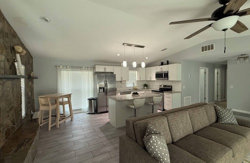 Orange City House | Clean and cozy, great mattress and nice 2 car garage. Big yard, large driveway.