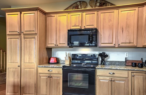 Wolf Laurel House | Cloud Dancer | Mars Hill Mountain Home Near Hatley Pointe Ski Resort