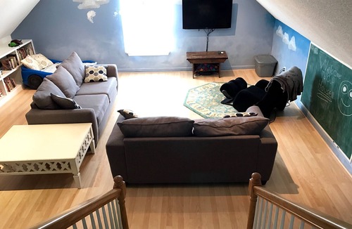 Charleston House | Coastal Comfort; Sleeps 13; Central to DT & Beach.