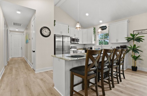 Gulfport House | Coastal Cruisers 1