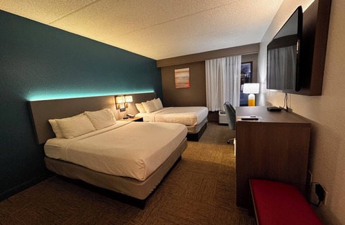 Darien Hotel | Comfort Inn Darien - North Brunswick