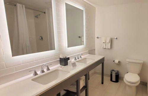 West Panama City Beach Hotel | Comfort Inn & Suites Panama City Beach - Pier Park Area