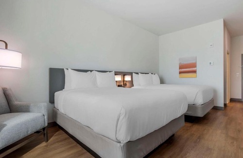 West Panama City Beach Hotel | Comfort Inn & Suites Panama City Beach - Pier Park Area