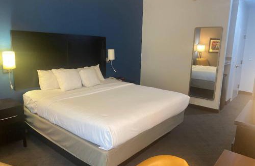 Trussville Hotel | Comfort Inn & Suites Trussville I-59 Exit 141