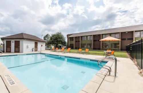 Warner Robins Hotel | Comfort Inn Warner Robins - Robins Air Force Base Area
