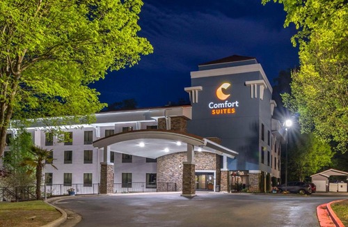 Town Center Hotel | Comfort Suites At Kennesaw State University