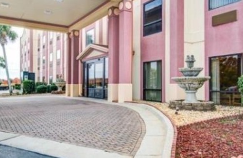Warner Robins Hotel | Comfort Suites Near Robins Air Force Base