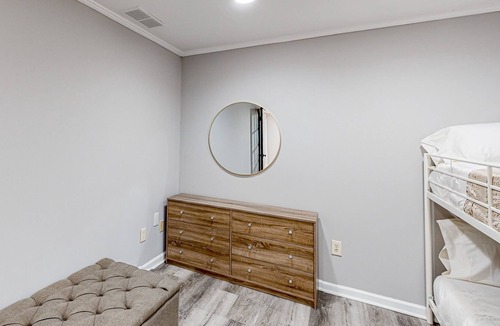 East Point Apartment | Comfortable apartment with an in-home theater, jetted tub, & AC - dogs ok