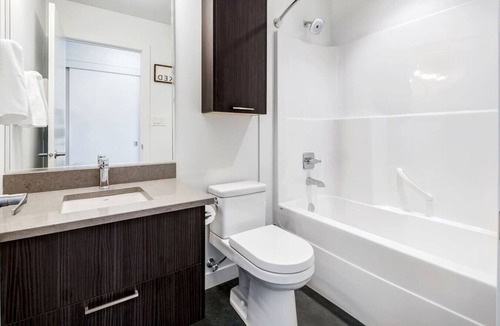 East Village Apartment | Comfy 1BR Calgary Escape w/Balcony, Sleeps 4!
