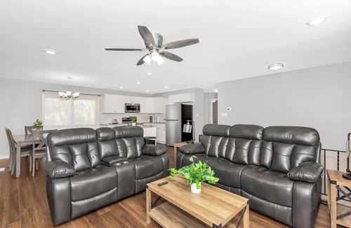 Huntsville House | Comfy 4Br + 2 Bath with Office Space