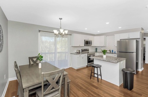 Huntsville House | Comfy 4Br + 2 Bath with Office Space