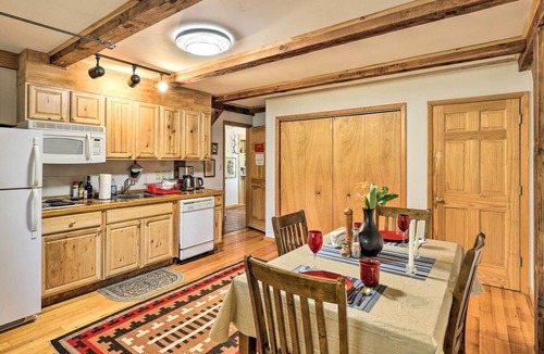 Marshall Apartment | Cookout Ready! 'Sweet Suite' w/Views in Leicester