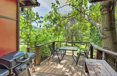 Marshall Apartment | Cookout Ready! 'Sweet Suite' w/Views in Leicester