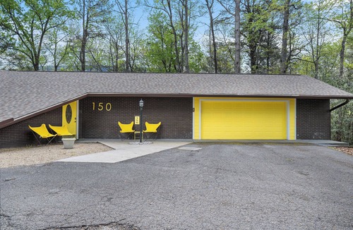 Rocky Grove House | Cosby Mountain Lodge minutes from Gatlinburg