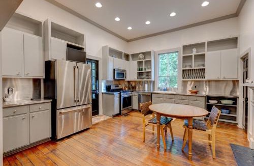 Thomasville House | Cottage 229 - Downtown Thomasville