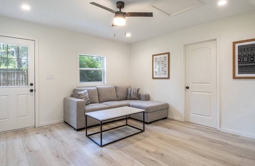 Long Beach Cottage | Cottage at the Carrmicheal