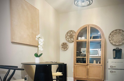 Biloxi Cottage | Cottage at The Mockingbird Inn
