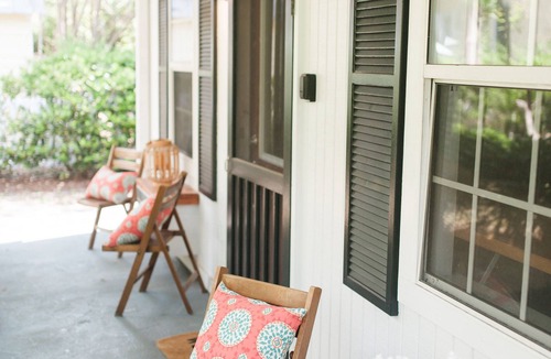 Summerville Historic District Cottage | Cottage Getaway in Historic Summerville