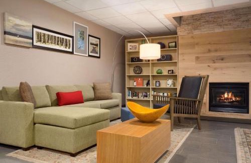 University Place Hotel | Country Inn & Suites by Radisson, Charlotte University Place, NC