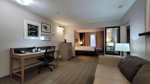 McDonough Hotel | Country Inn & Suites By Radisson, McDonough, GA