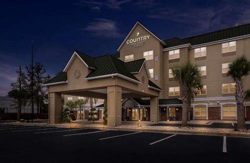 Macon Hotel | Country Inn & Suites by Radisson, Macon North, GA
