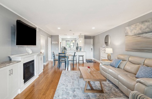 Seabrook Island Condo | Courtside Condo! Pools, Golf, Tennis, Amenity Card-2061 Marsh Walk