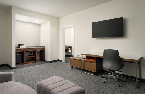Brunswick Hotel | Courtyard by Marriott Brunswick