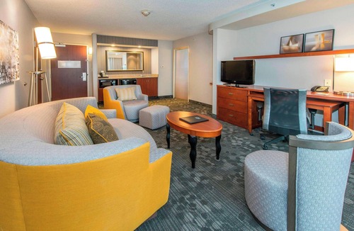 Prattville Hotel | Courtyard by Marriott Montgomery Prattville