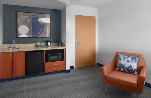 Maryvale Hotel | Courtyard by Marriott Phoenix West/Avondale