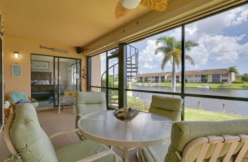 Caloosahatchee House | Covered Lanai & Waterfront View: Cape Coral Condo