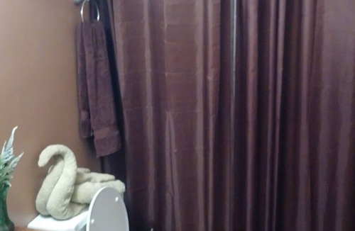 Jonesboro House | Cozy 1-bedroom house in perfect Jonesboro with AC, pool, yard, quiet & security