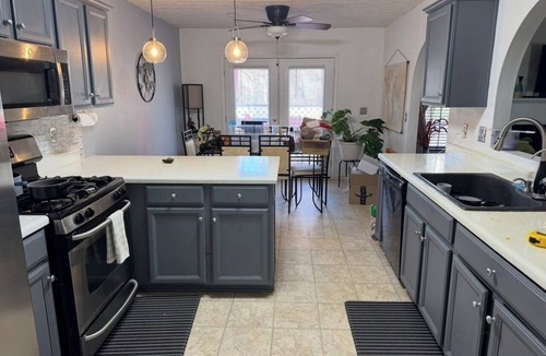 Powder Springs House | Cozy 1-bedroom in a spacious house with AC in charming Powder Springs