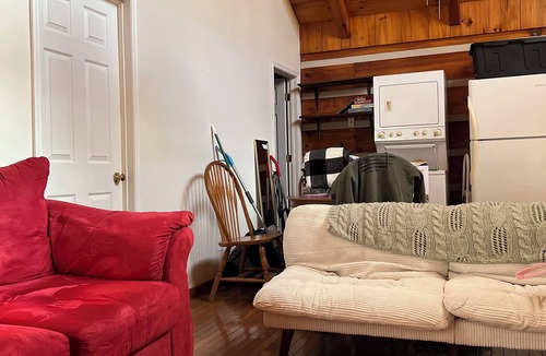 Cosby Cabin | Cozy 2-bedroom cabin in peaceful Cosby with AC