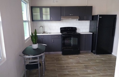 Macon Apartment | Cozy 2 bedroom studio Near Sandy Beach Water Park