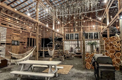 Newport Cabin | Cozy A-Frame Retreat with Creekside Hammock Getaway in Newport, Tennessee