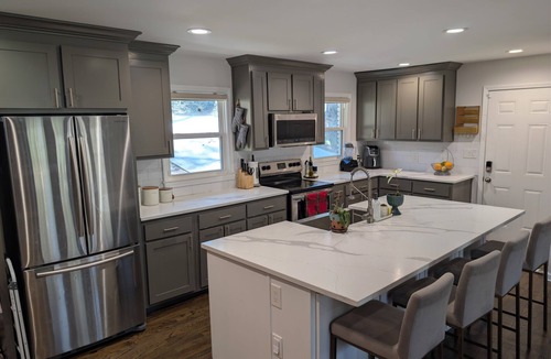 Atlanta House | Cozy Atlanta Home - MARTA to Stadium - Sleeps 10