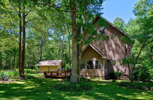 Rising Fawn Cottage | Cozy cabin in the woods! 5 Min. to Cloudland Canyon. 30 min. to Chattanooga