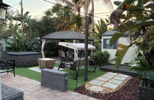 Wilton Manors Apartment | Cozy House