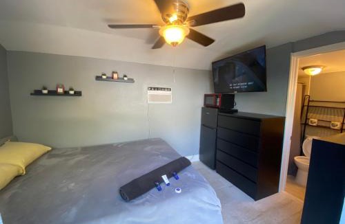 Wilton Manors Apartment | Cozy House