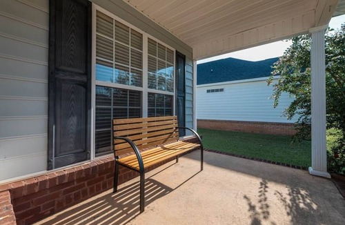 Warner Robins House | Cozy Serenity Home Theater Fenced