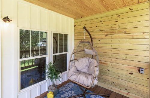 Madison Apartment | Cozy Villa Stay Gorgeous Views Unit C