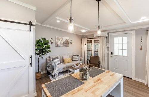 Madison Apartment | Cozy Villa Stay Gorgeous Views Unit C