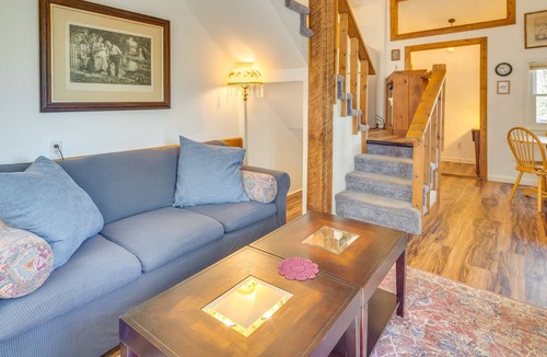 Mars Hill Cottage | Cozy Weaverville Cabin - 18 Mi to Wolf Ridge!