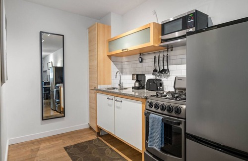 Buckhead Apartment | (CPG) Serviced Studio w/Full Kitchen in Quiet Neighborhood